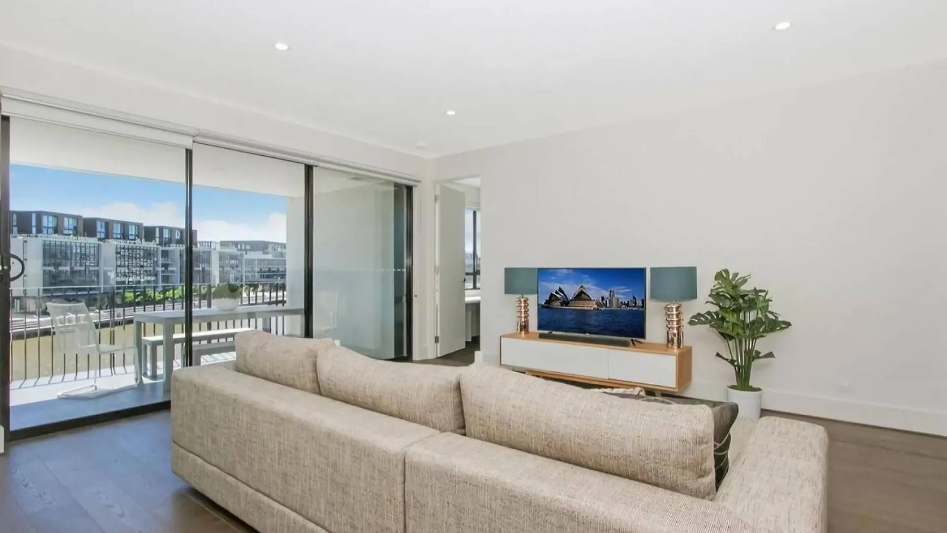 Prince Apartments - Kingston Foreshore Canberra Australia