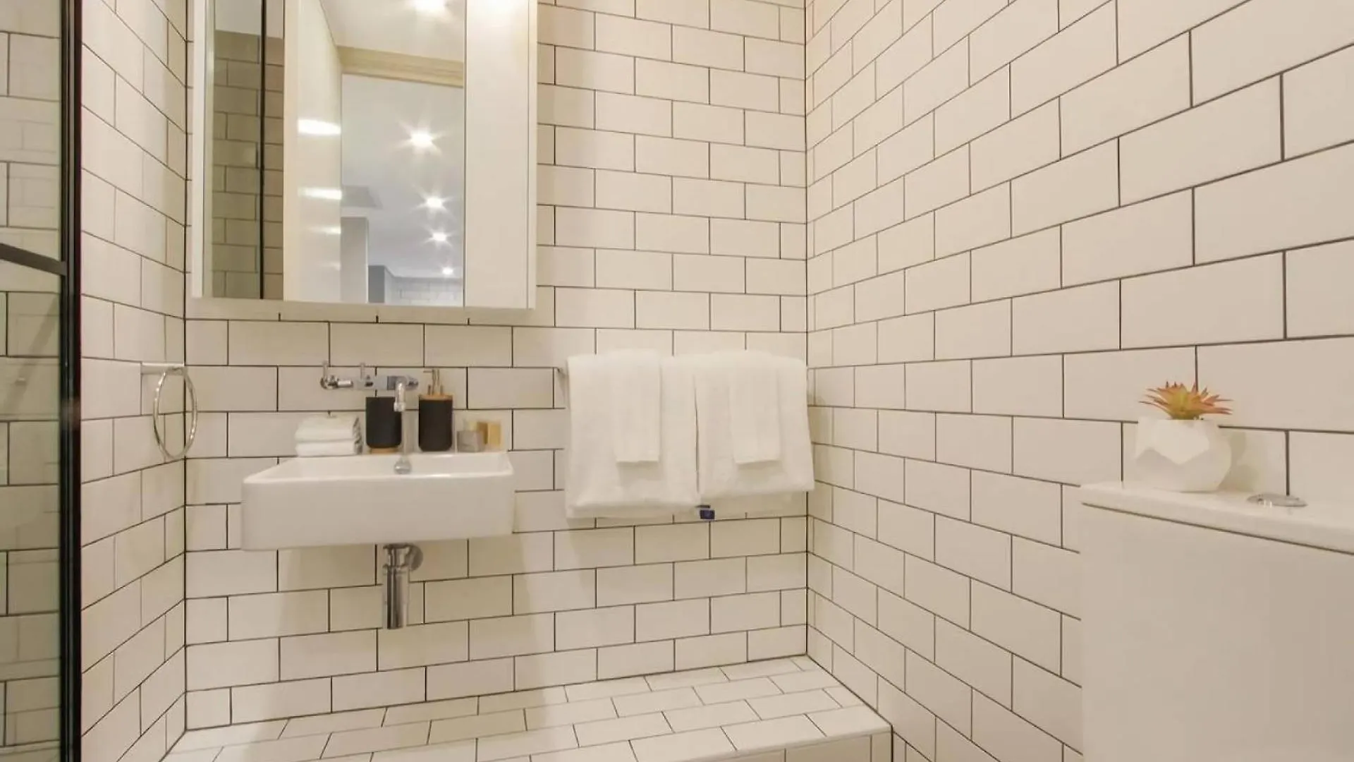 Prince Apartments - Kingston Foreshore Canberra