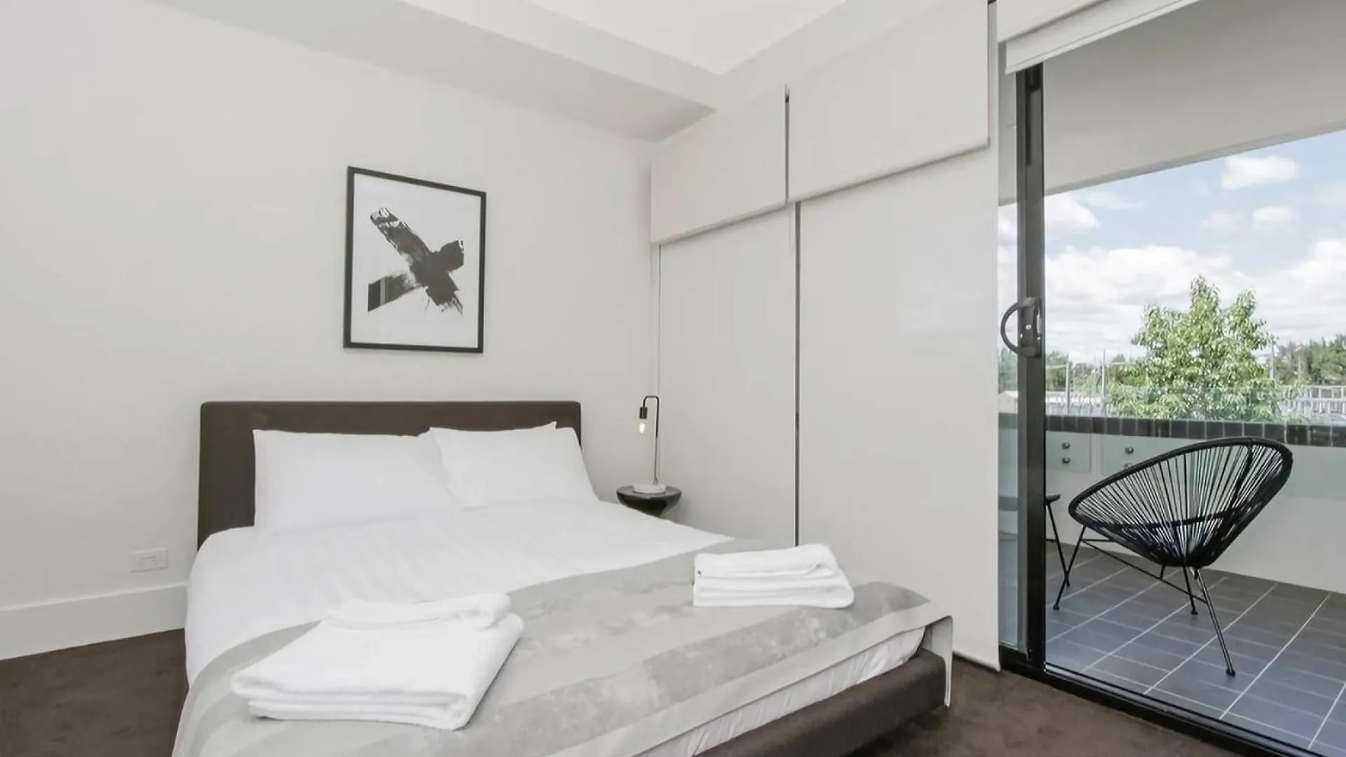 Prince Apartments - Kingston Foreshore Canberra